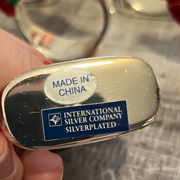 International Silver Company silver plated snowman napkin rings, set of 12 - Picture 5 of 10